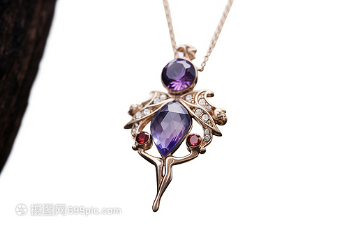 漂亮的水晶項(xiàng)鏈